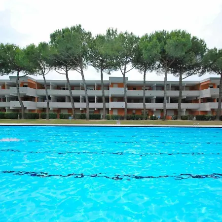 Solarium-1 By Interhome * ביביונה