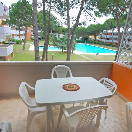 Appartamento Solarium-1 By Interhome